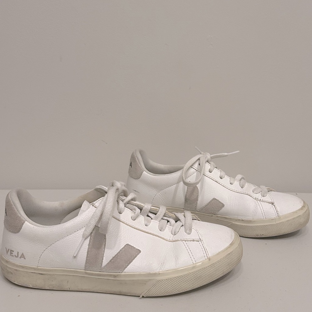 Veja White and Gray Women's Shoes